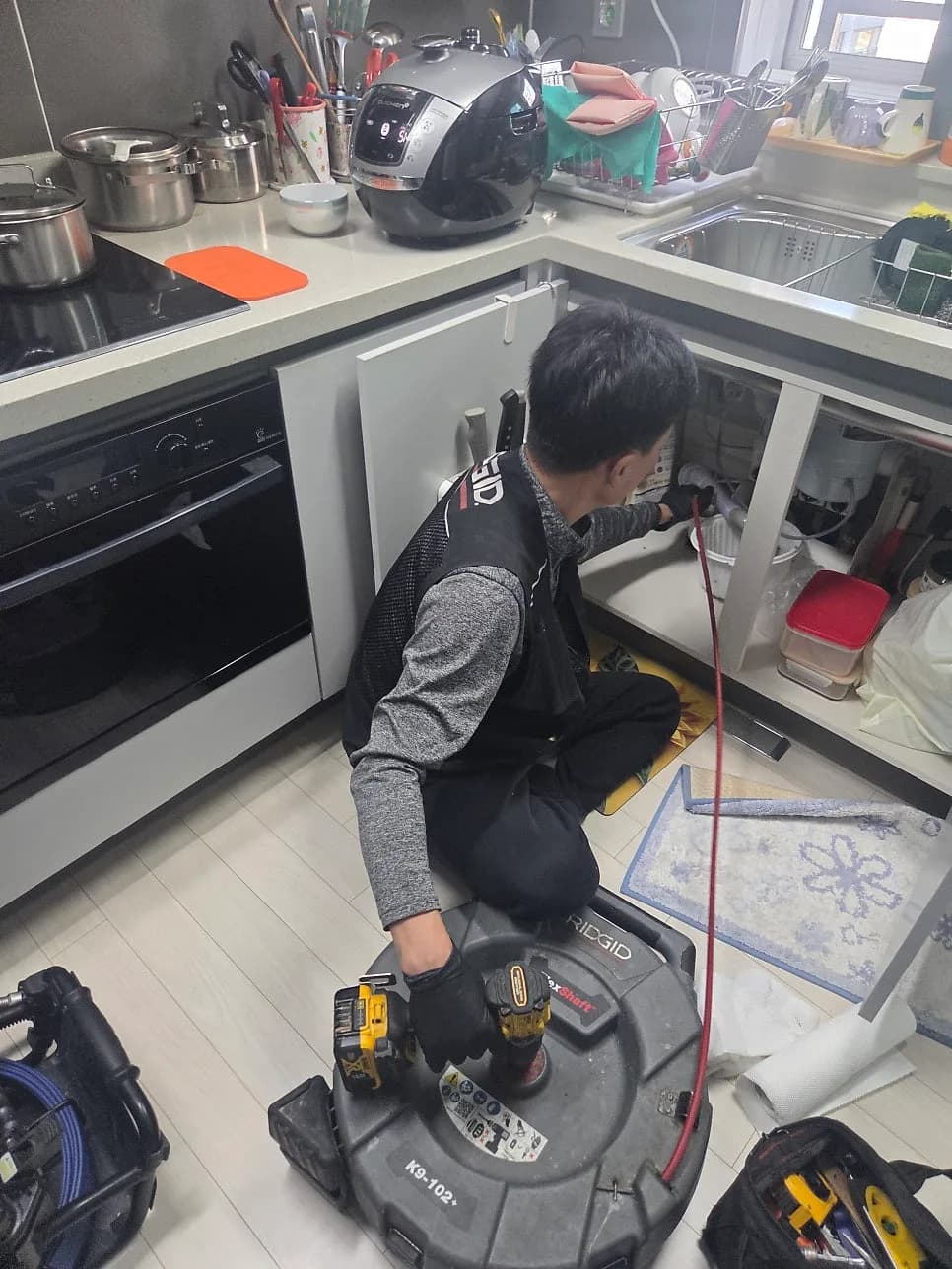 광주 싱크대막힘 — 겉이 멀쩡해도 안은 다른 경우가 대부분입니다